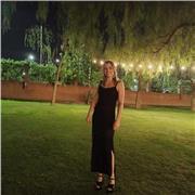 Profesora de materias relacionadas a la psicologia y terapias cognitivas conductuales y humanista